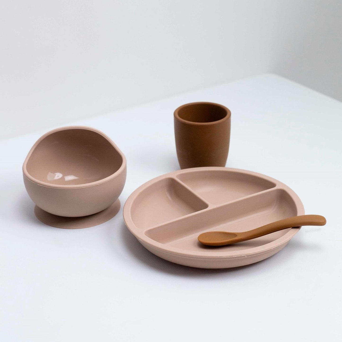 Trois Kilos Sept 4-Piece Silicone Meal Set – Sable