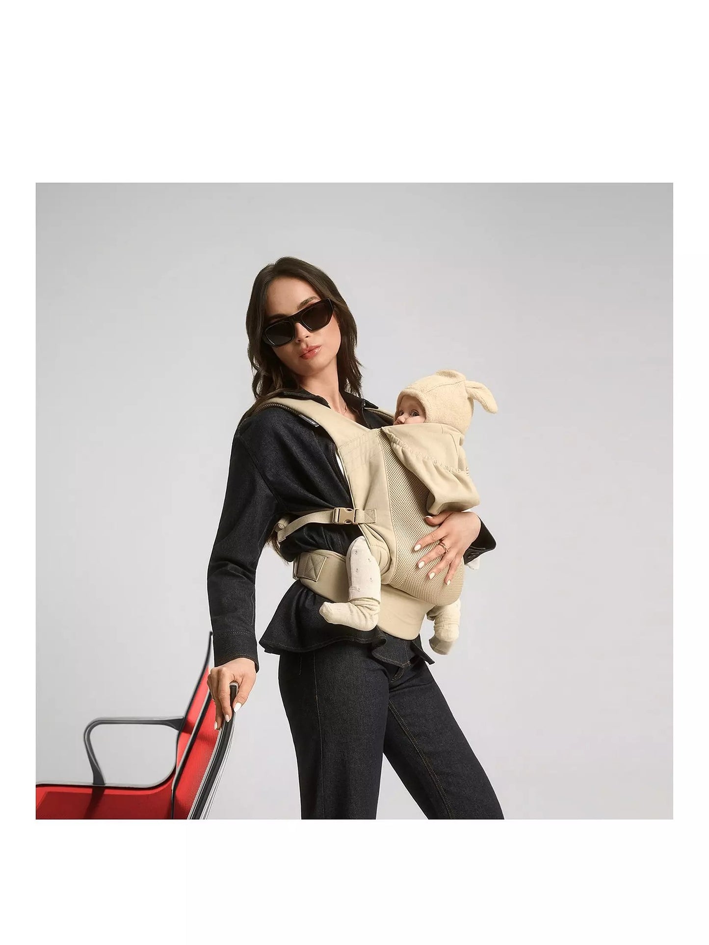 Kinderkraft: CARRYBEE Ergonomic Baby Carrier (Beige)
