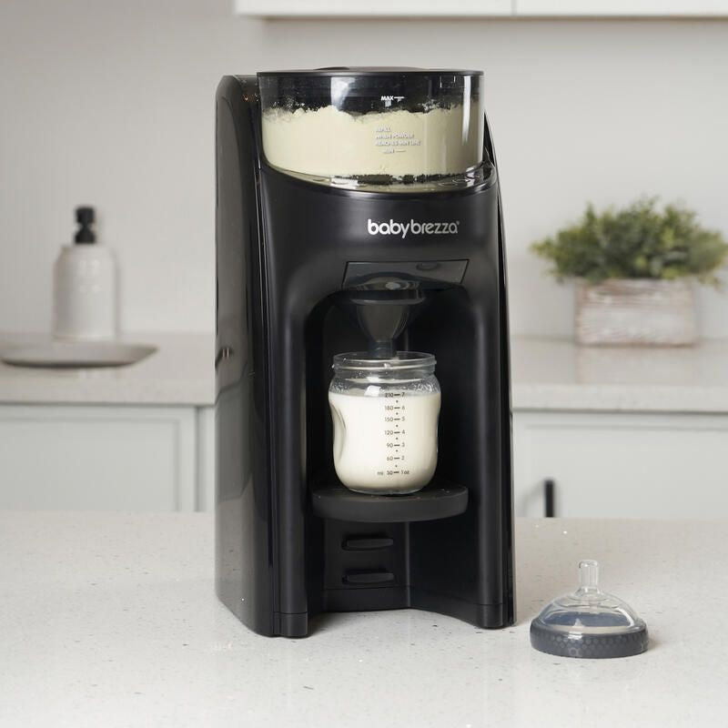 Baby Brezza Formula Pro Advanced Formula Maker – Black Edition