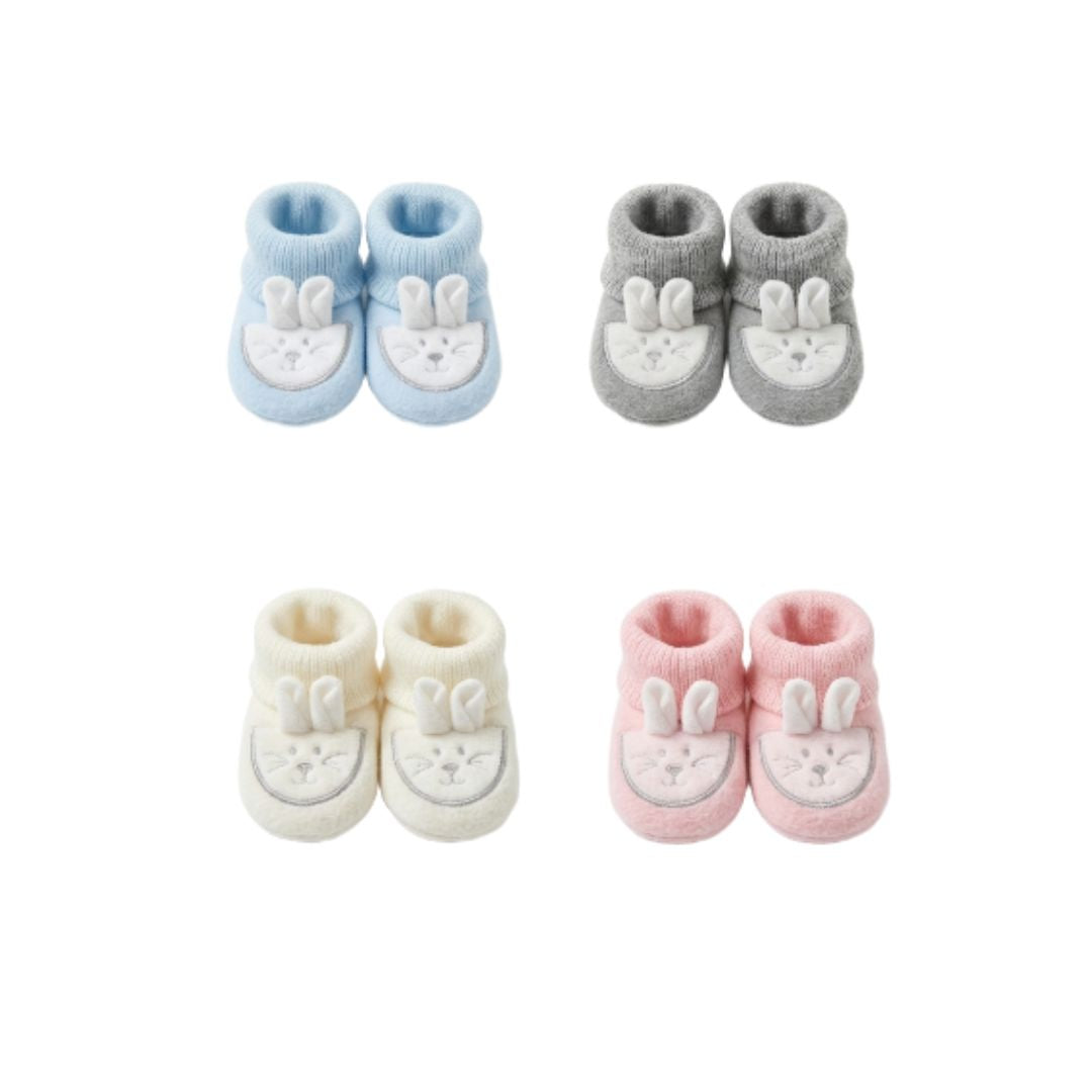 Trois Kilos Sept Hop Bunny Knitted Booties Assorted