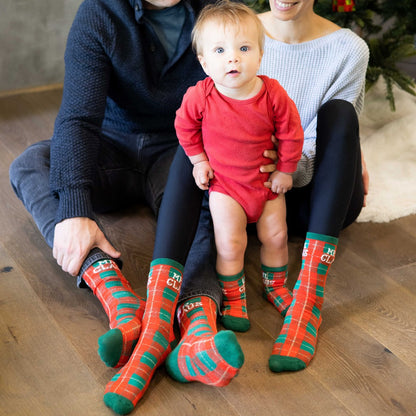 mom, dad and baby holiday sock set