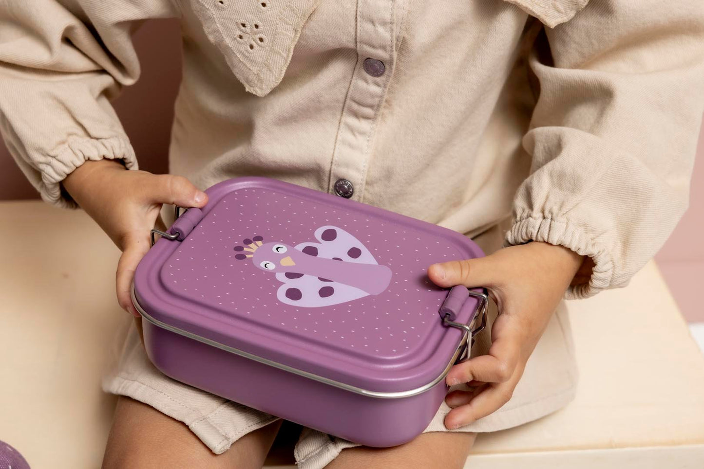 Trixie: Small Lunch Box - Mrs. Peacock