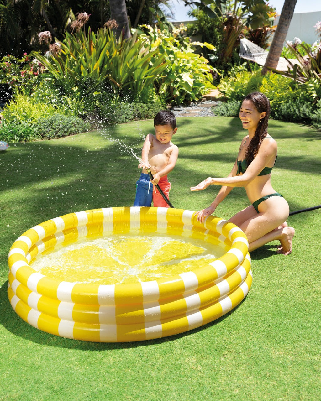 Wet Set Striped Lemon Pool