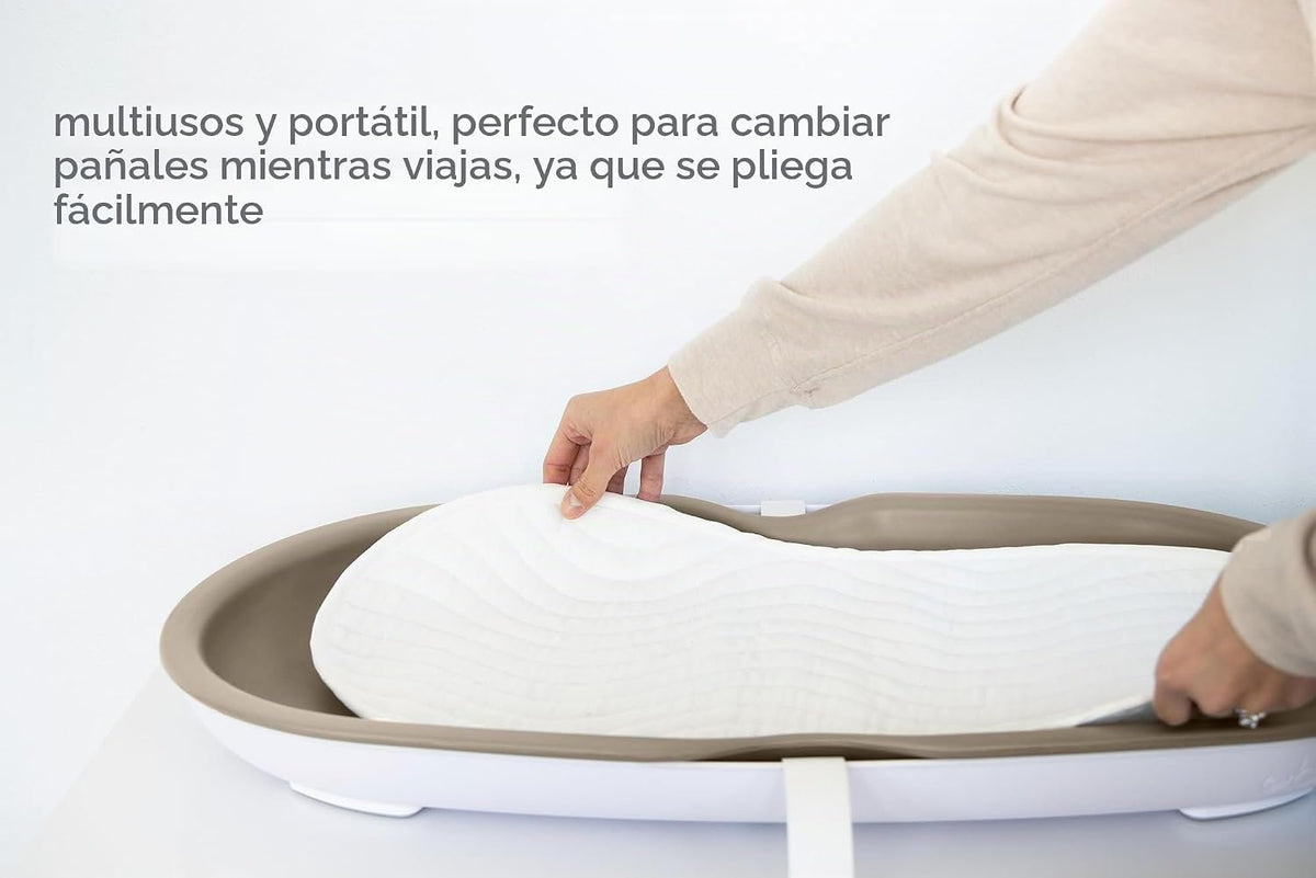 Ubbi Reusable Waterproof Changing Pad Liners – 4-Pack