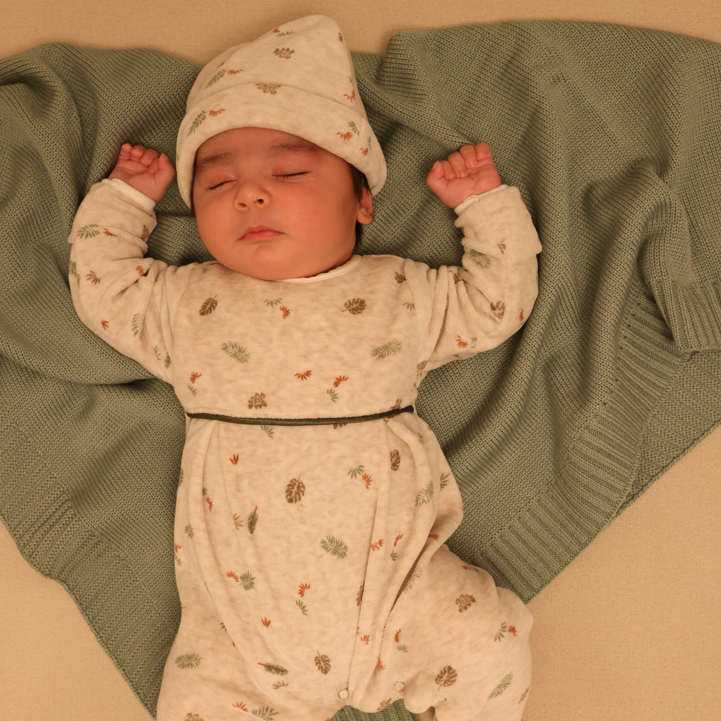 Cosset Loungewear Moments Mommy & Me Loungewear Set – Beige "Small"