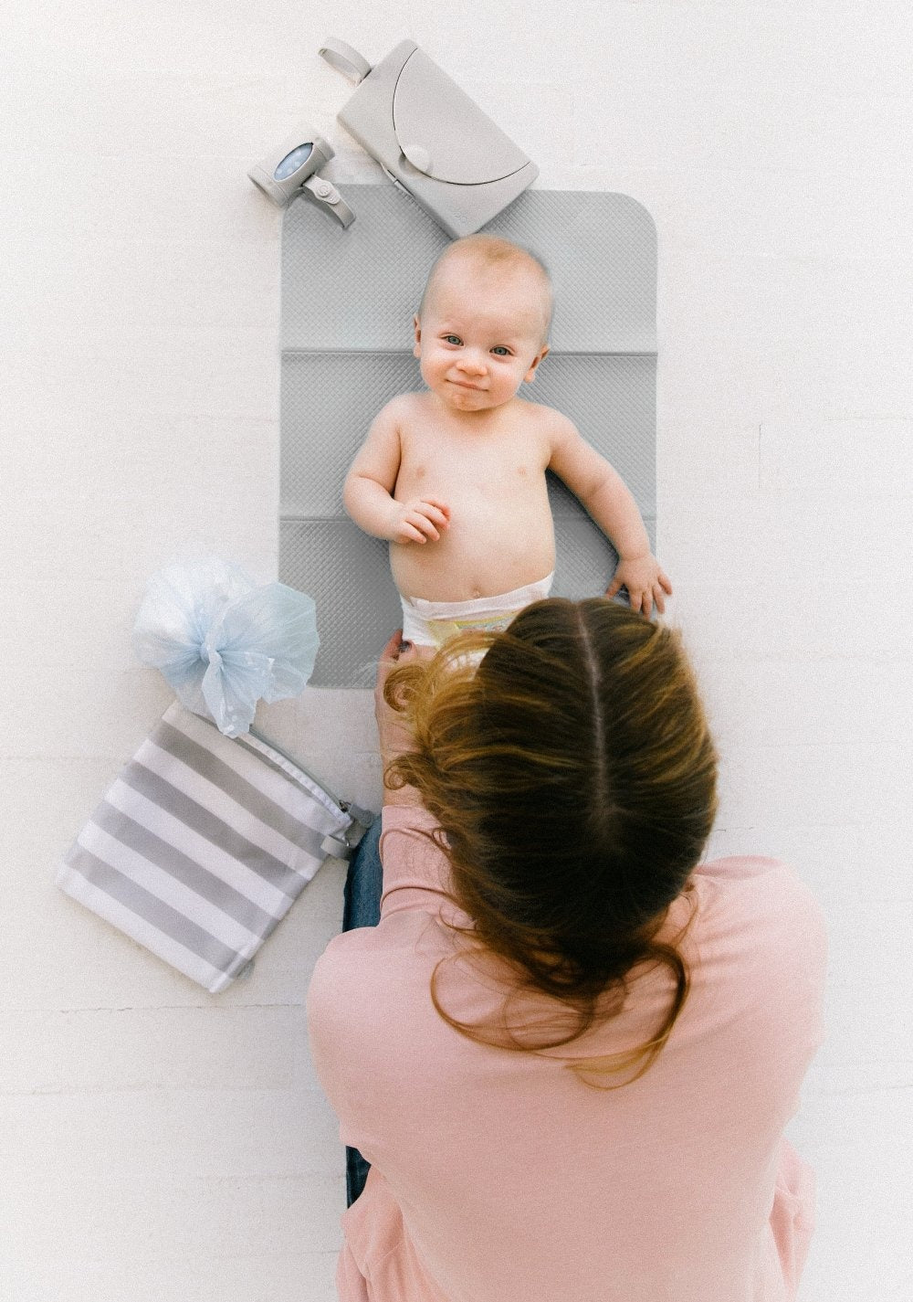 Ubbi: On-the-Go Diaper Changing Baby Mat – Gray