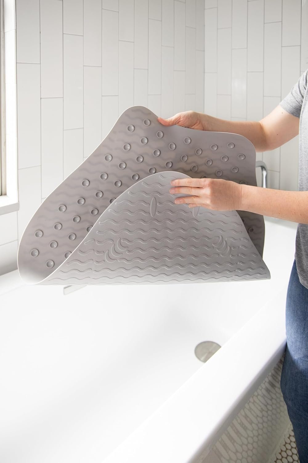 Ubbi Stingray Bath Mat – Gray