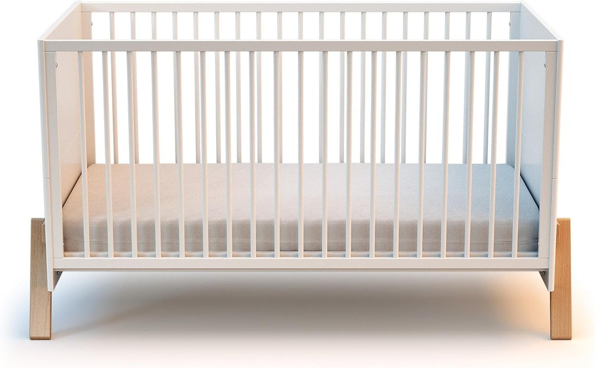 Jurababy: Baby Cot in Wood (70 x 140 cm) - CANAILLE White & Varnished Beech