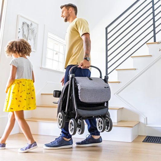 Evenflo: GOLD Otto Self-Folding Lightweight Travel Stroller