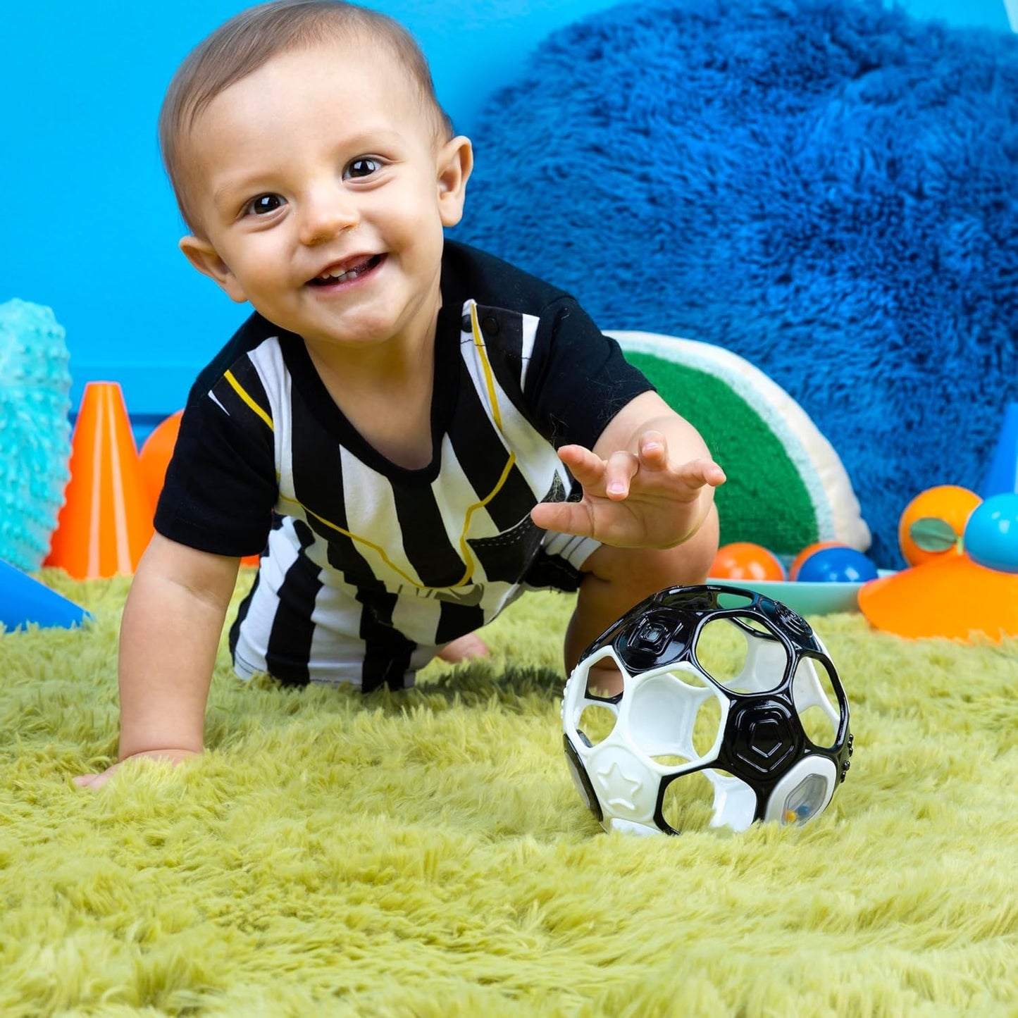 Bright Starts Oball Grippin' Goals Rattle Soccer Ball