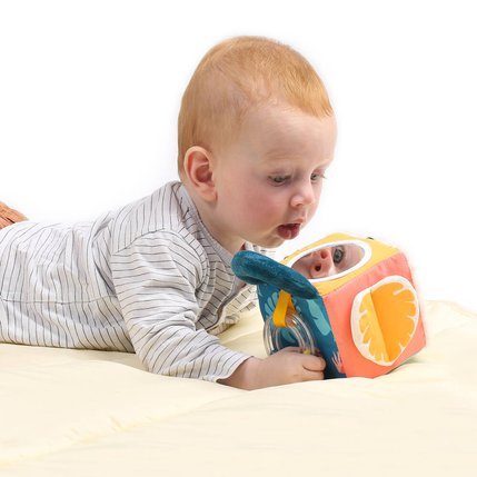 LUDI: Cube Tissus Feuille - Soft Sensory Activity Cube