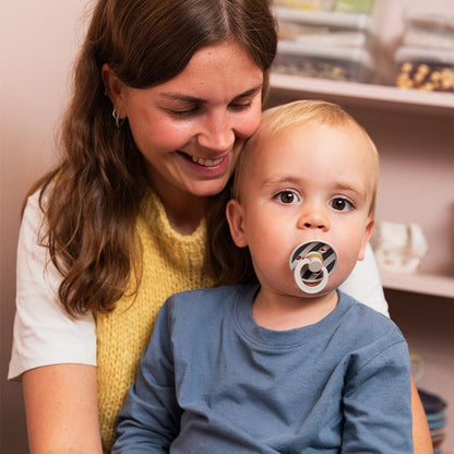 STUDIO Colour Pacifiers 2 Pack Block - Sand Mix