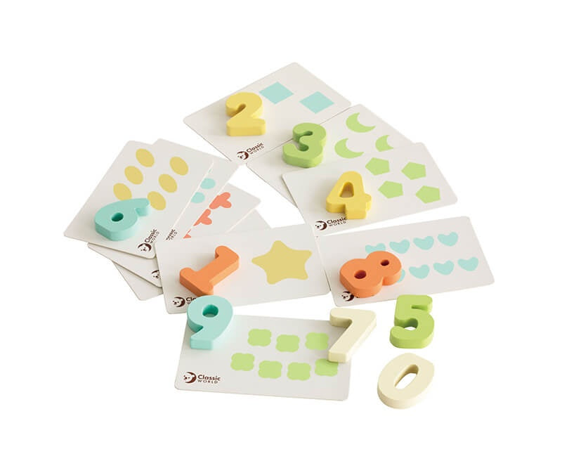 Classic World: Hello Box (12-18 Months)