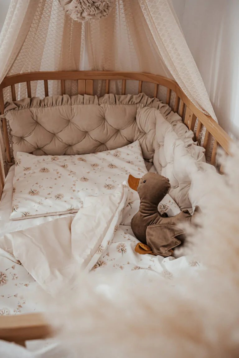 Koell: Premium Bedding Set with Filling - "Dandelions"