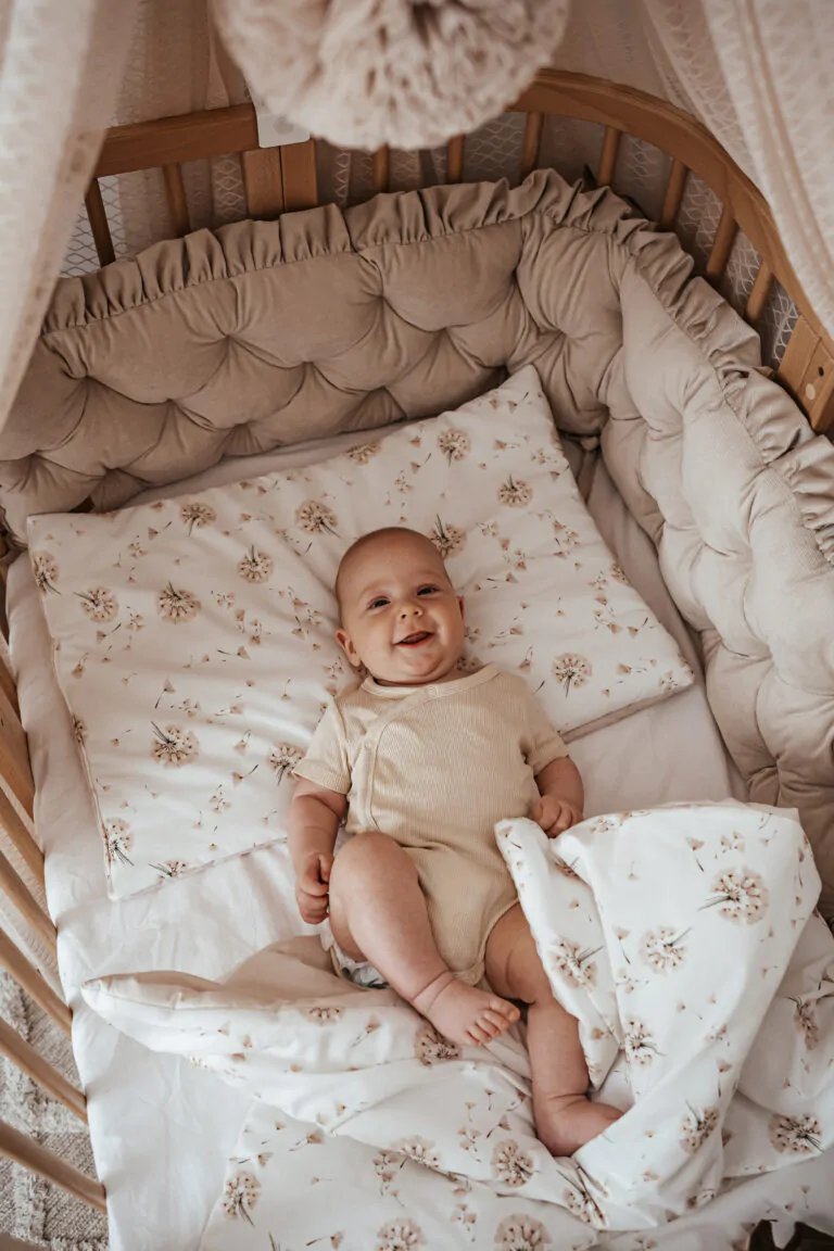 Koell: Premium Bedding Set with Filling - "Dandelions"