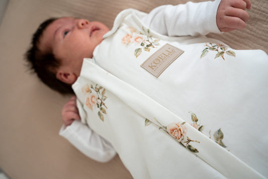 Koell: Baby Sleeping Bag for Crib - Tea Roses