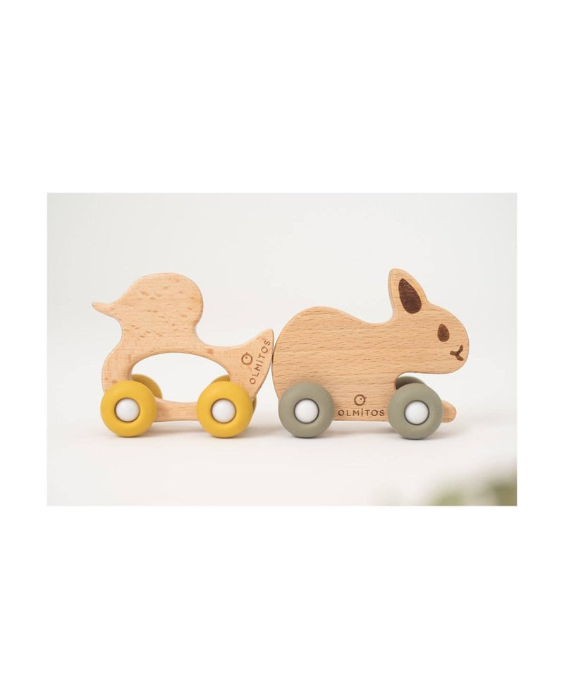 Olmitos Beech Wood Bunny Pull Toy