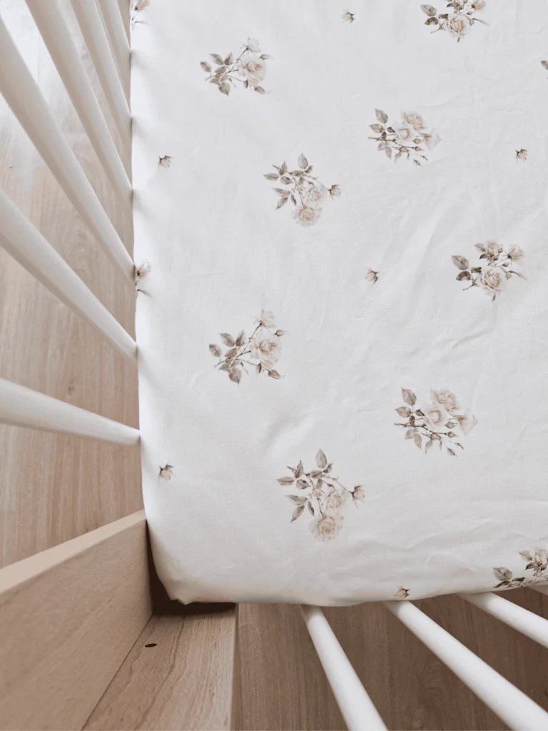 Koell: Cotton Sheet from the "Tea Roses" Collection