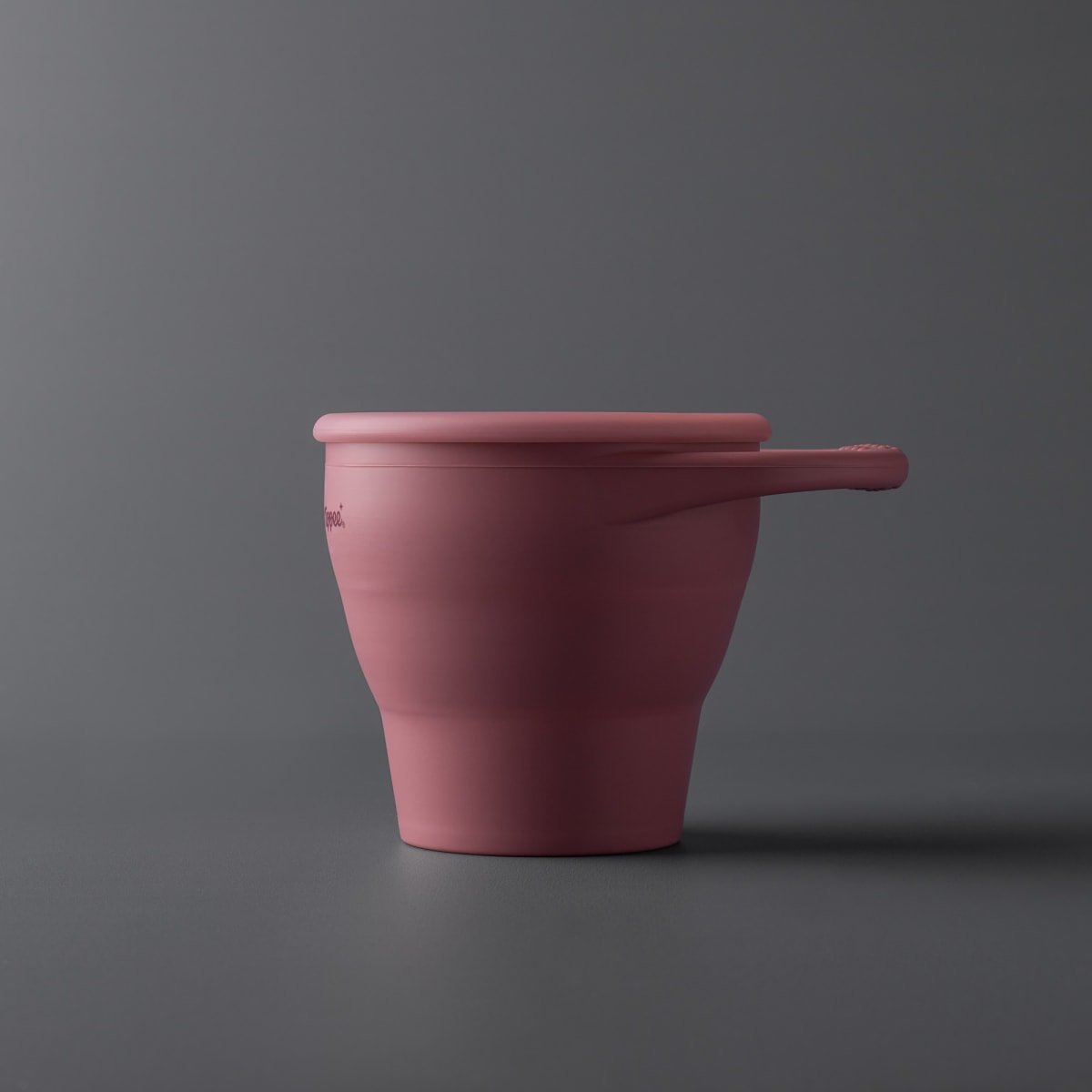 Tommee Tippee Collapsible Silicone Snack Storage Pot – Pink