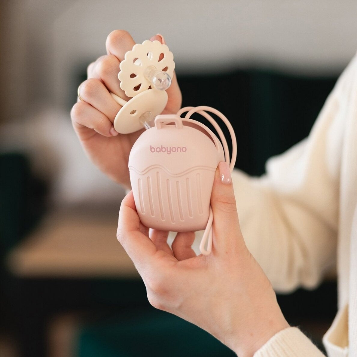 Silicone Soother Case -pink