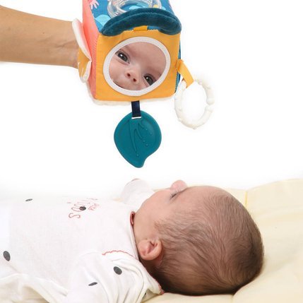 LUDI: Cube Tissus Feuille - Soft Sensory Activity Cube