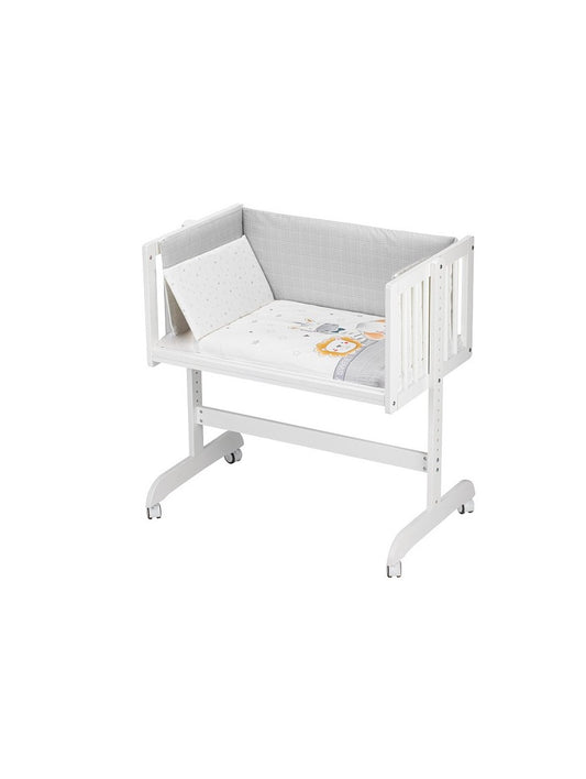 White Interbaby Co-Sleeping Crib with Animal Bedding