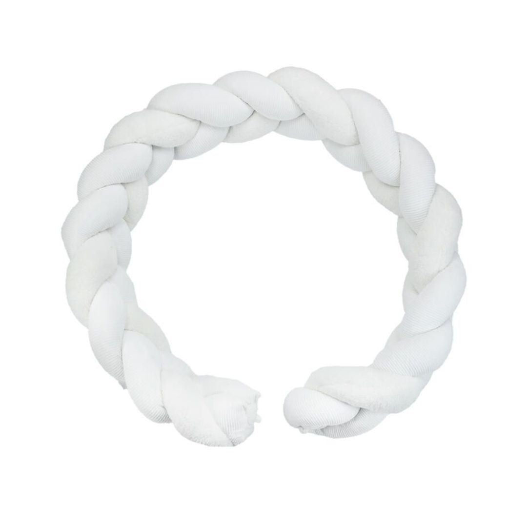 Trois Kilos Sept Wooly Decorative Braid – White