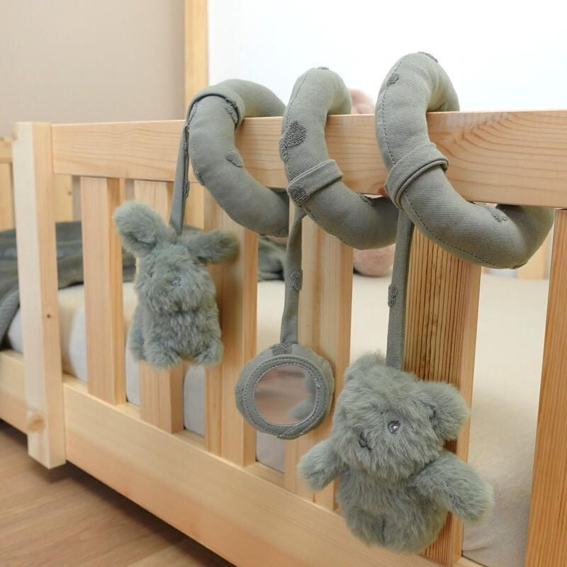 Trois Kilos Sept Honey Activity Spiral – Clay