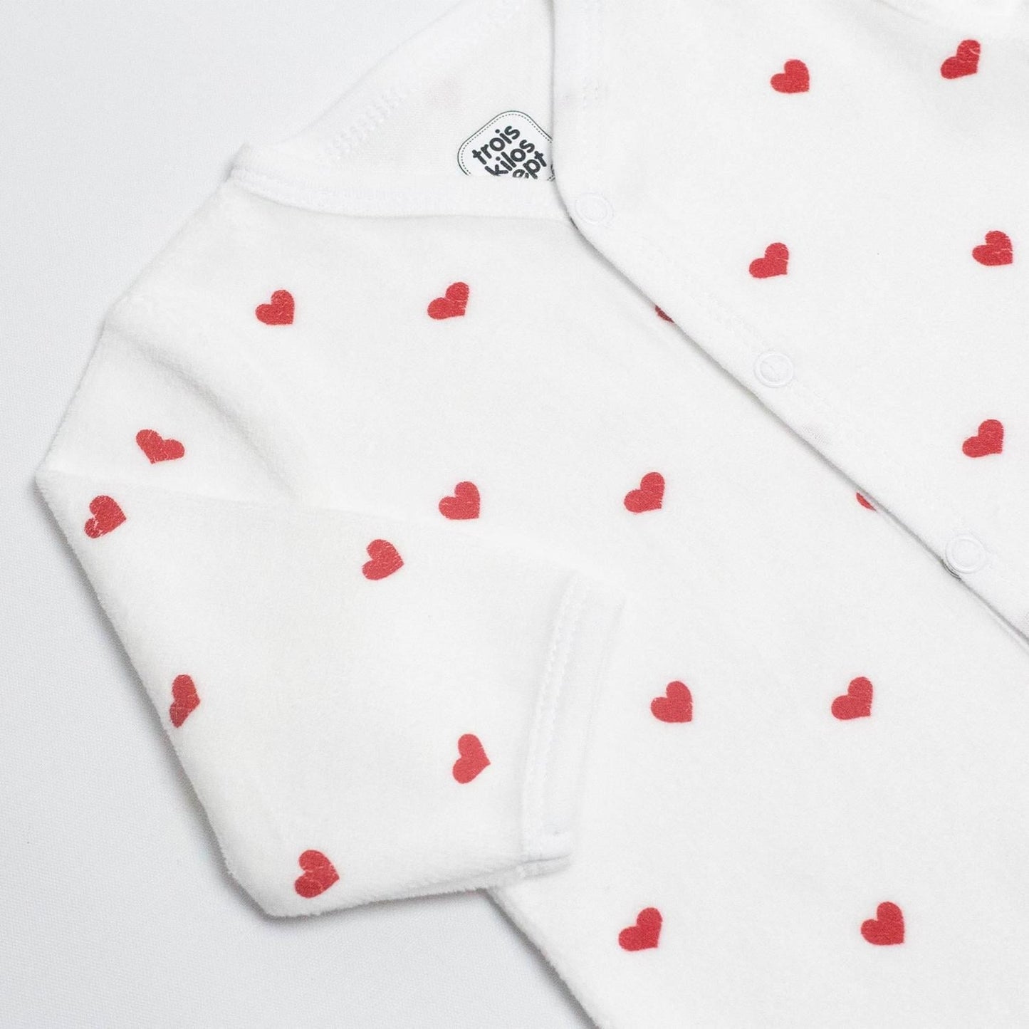Trois Kilos Sept Sleepsuit Red Heart Pattern