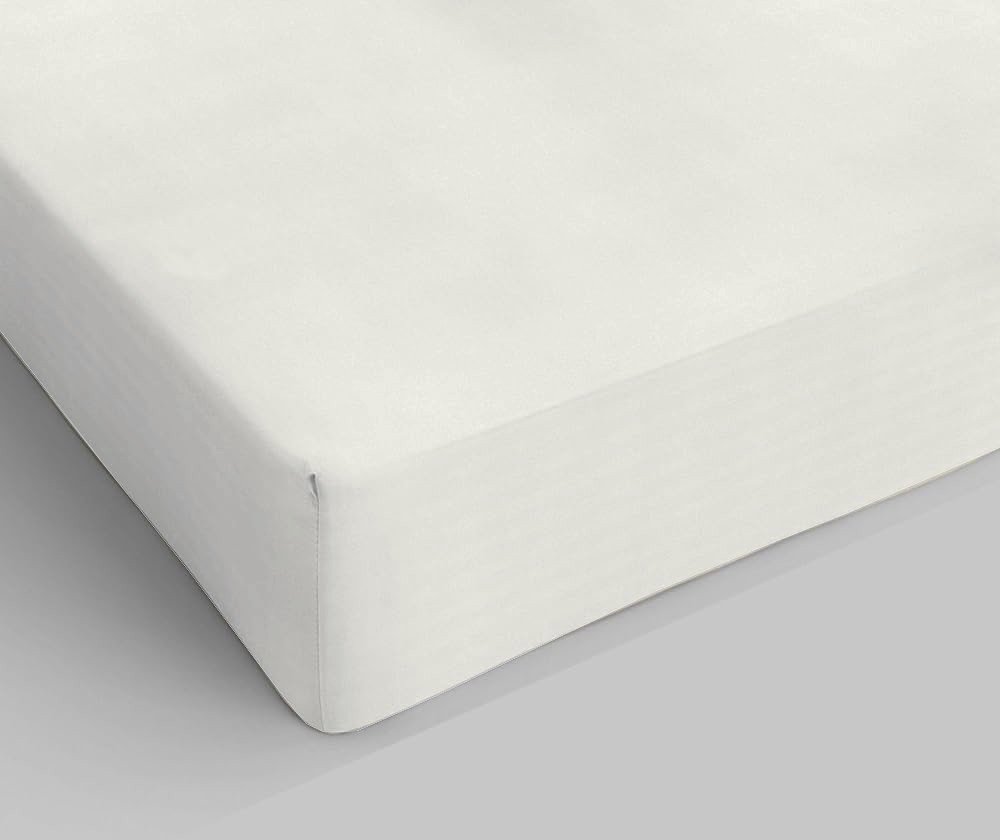 Koell: Cotton Fitted Sheet - Cream